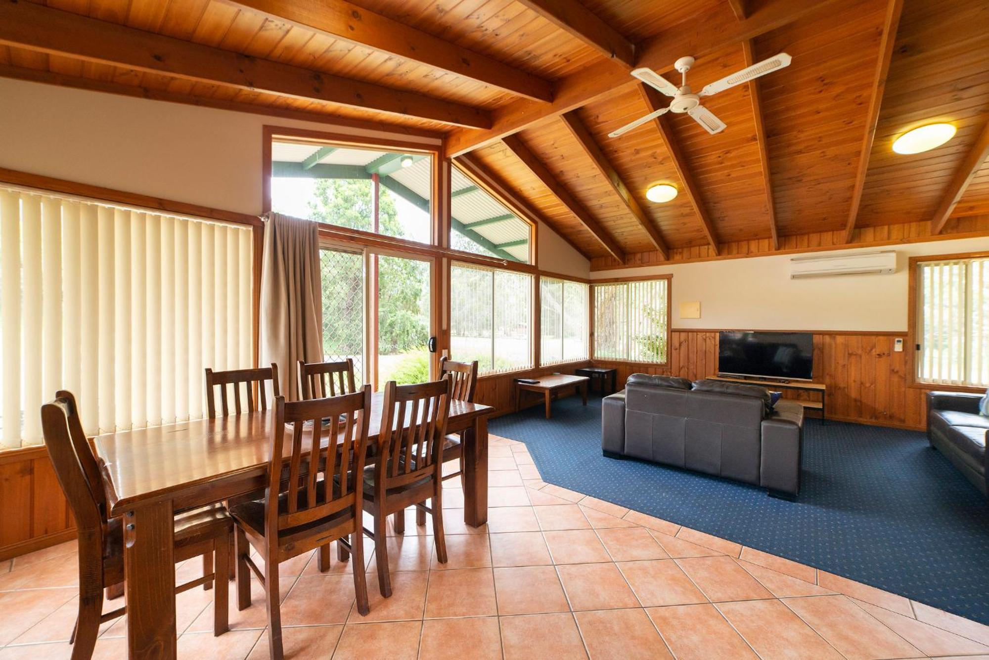 Halls Gap Valley Lodges חדר תמונה